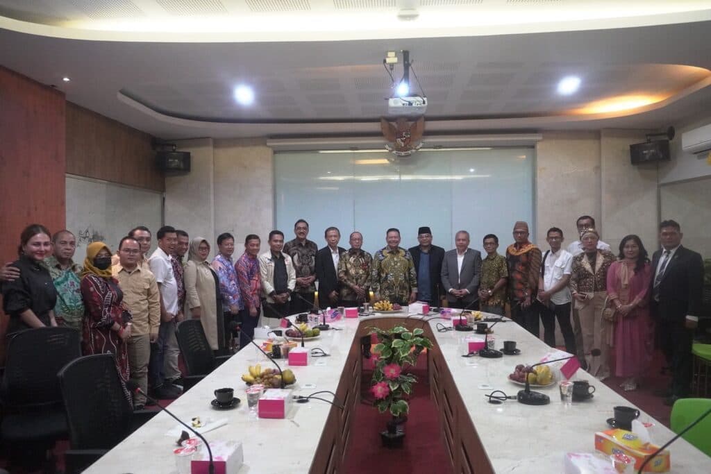 Visit of the Chair of Peradi to the Faculty of Law