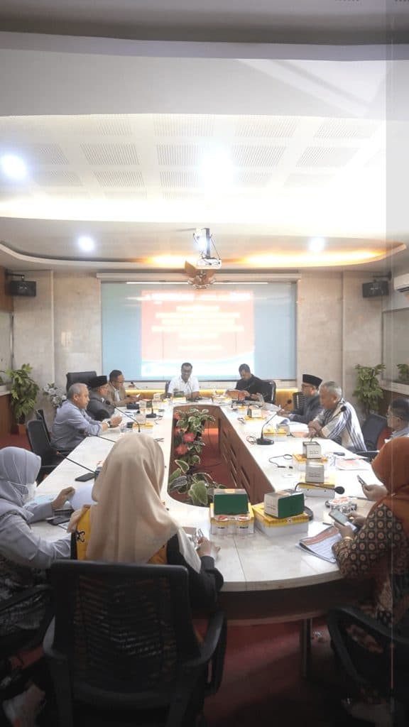 Ratification of the Faculty of Law Curriculum